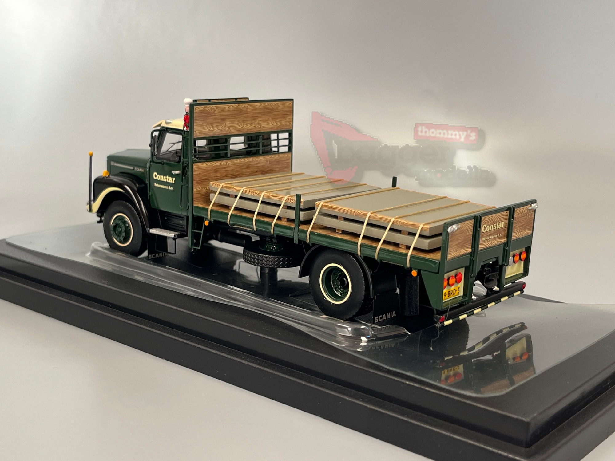 32-0265 - IMC - Scania 111 Hauber 2achs Pritschen LKW - Constar NL